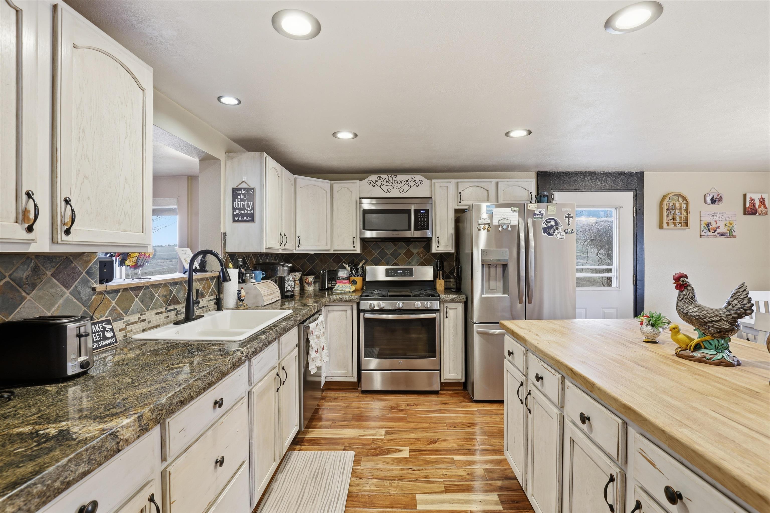 26323 North Madison Road Chattaroy, WA 99003 - Photo 11 of 50