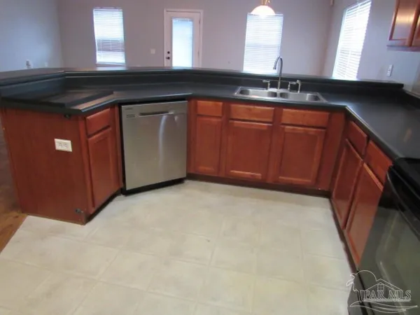 $2,195 | 2310 Tall Oak Drive, Cantonment, FL 32533