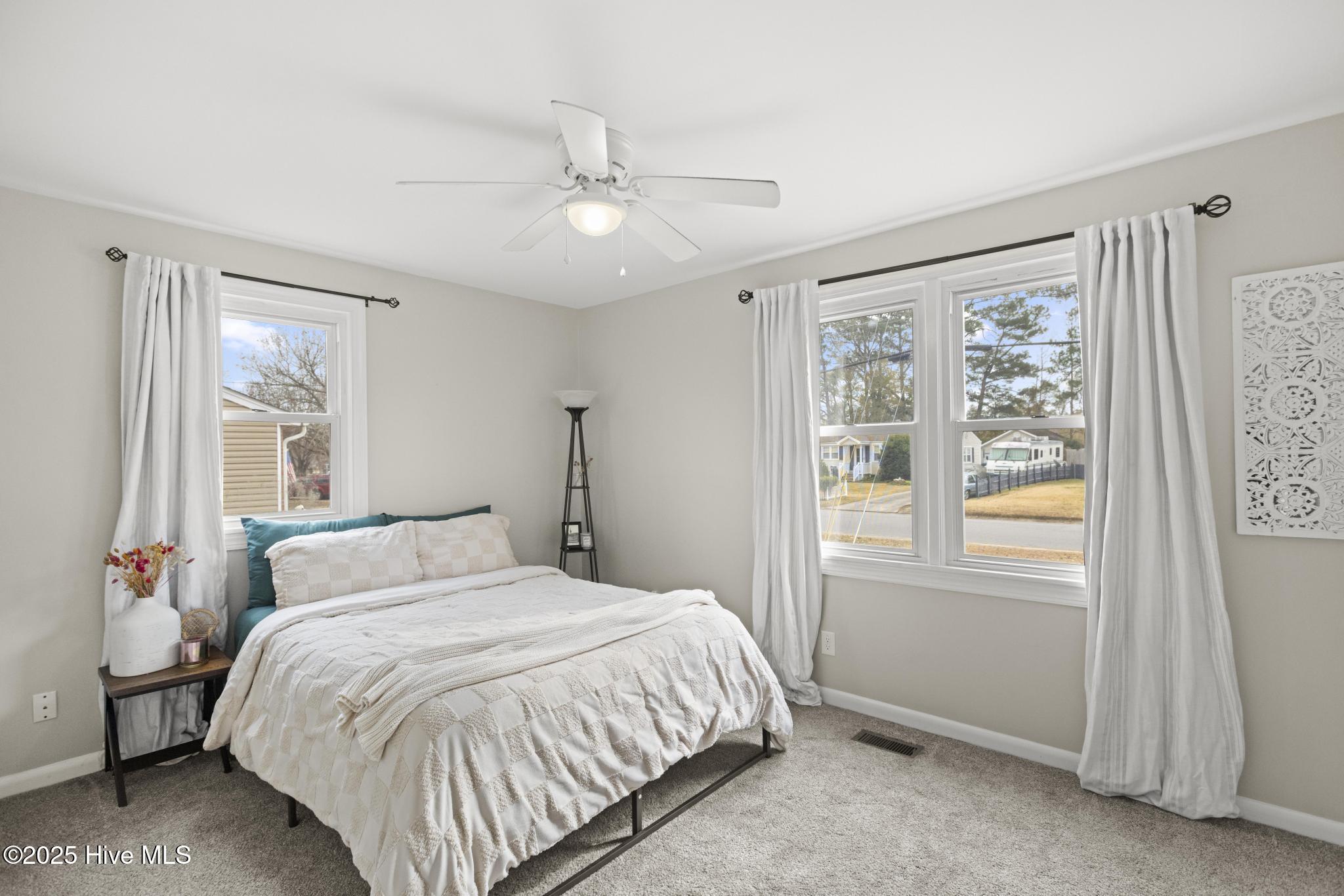 809 Barn Street Jacksonville, NC 28540 - Photo 19 of 33 425A8776