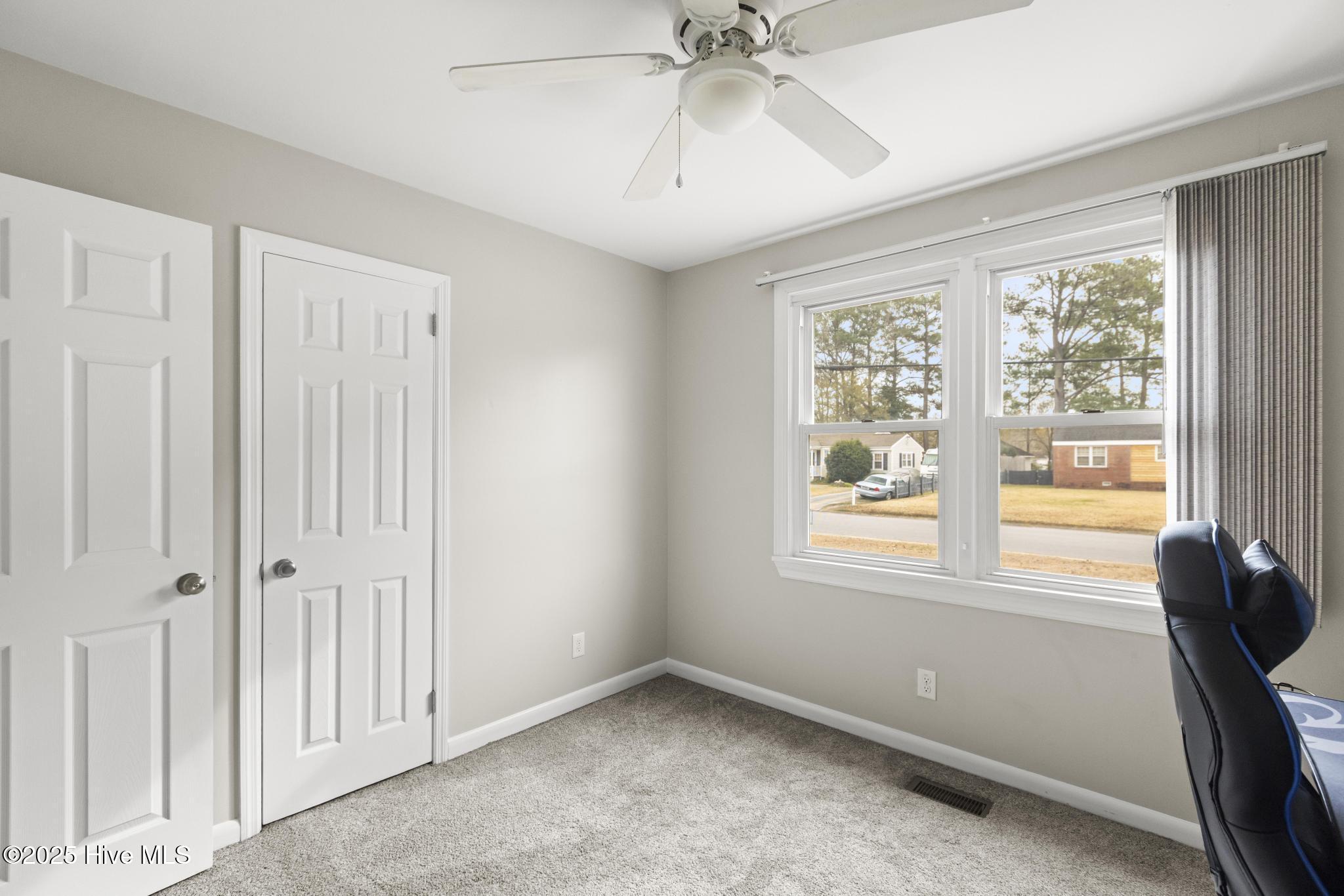 809 Barn Street Jacksonville, NC 28540 - Photo 23 of 33 425A8788