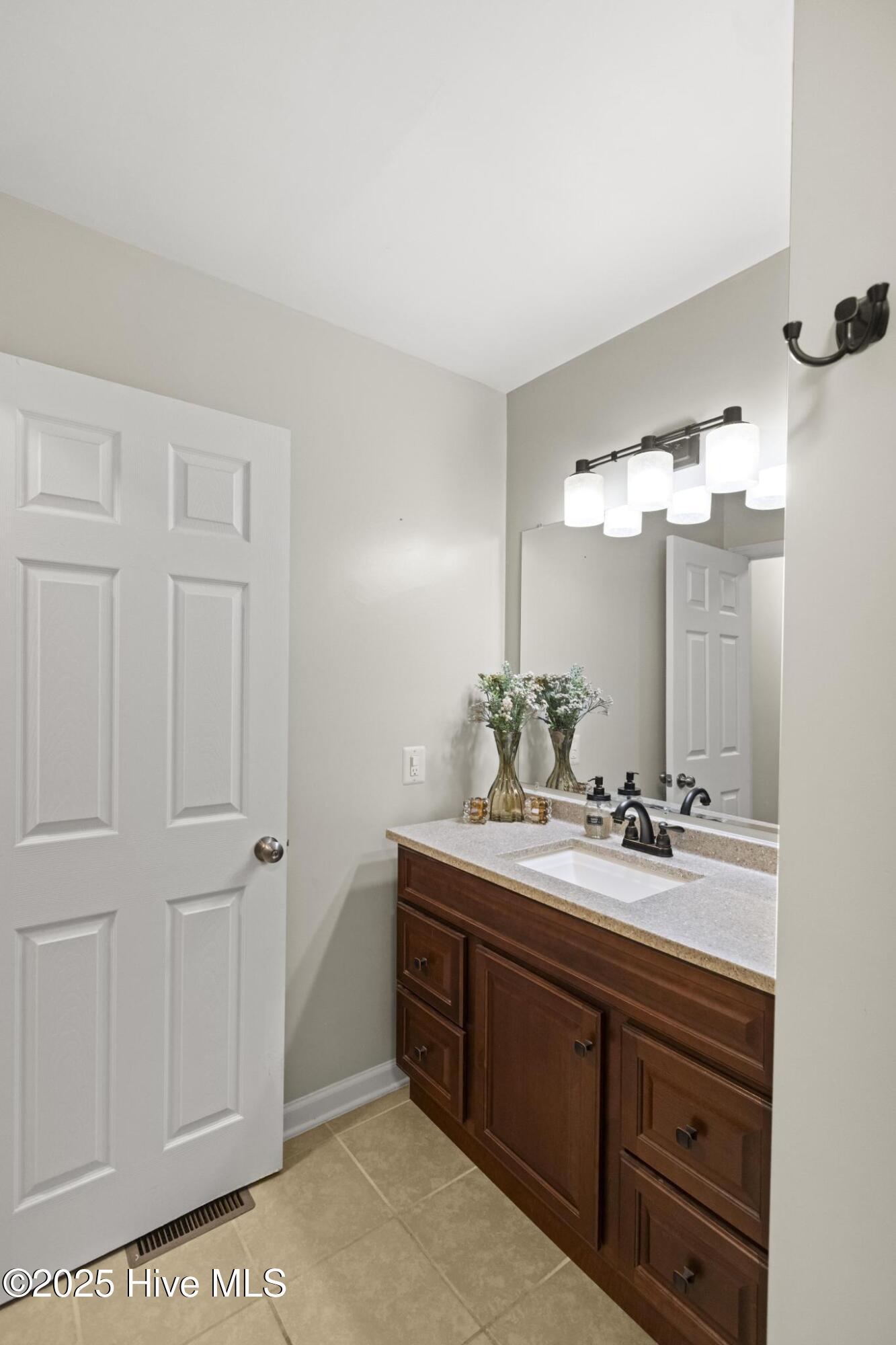 809 Barn Street Jacksonville, NC 28540 - Photo 28 of 33 425A8809