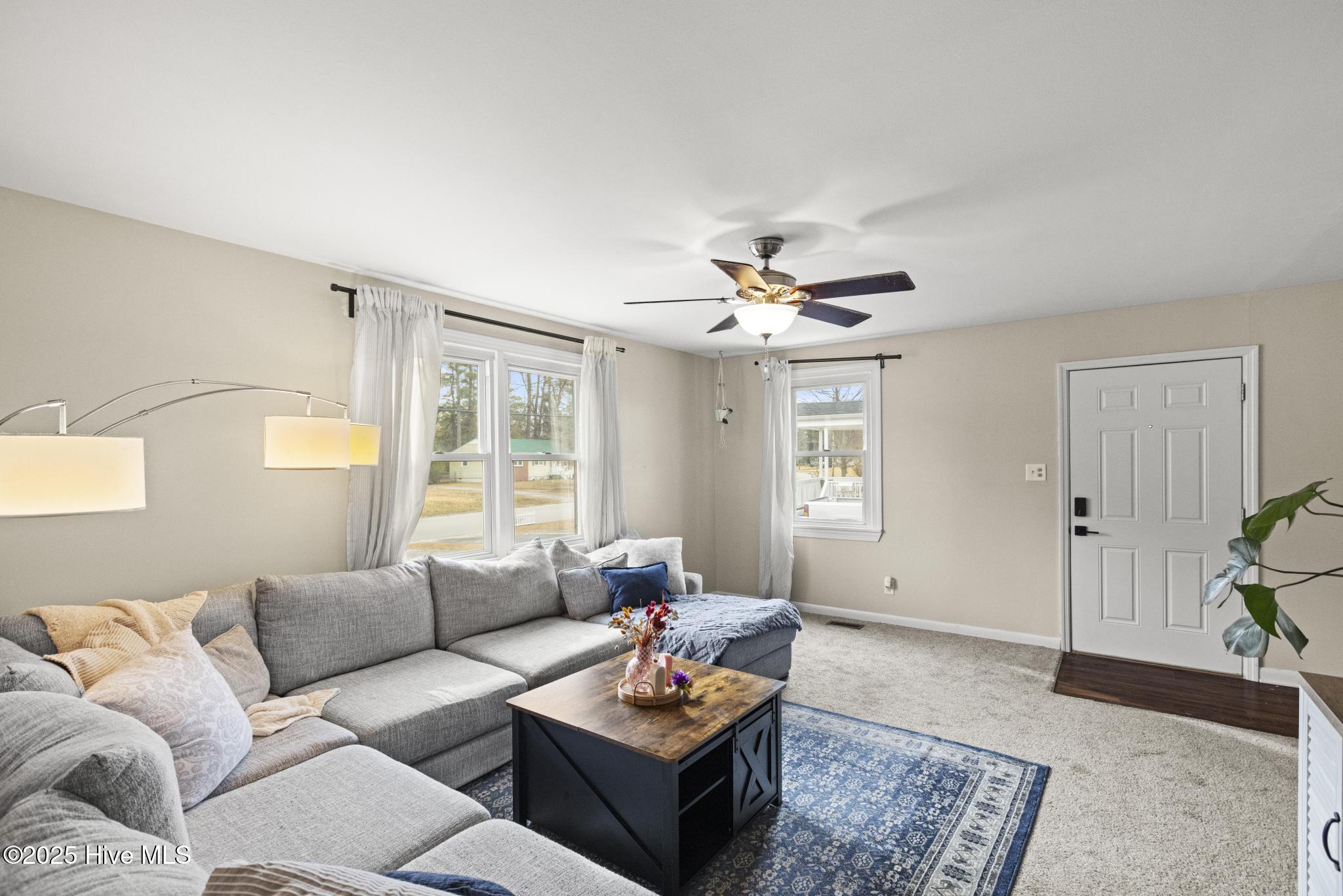 809 Barn Street Jacksonville, NC 28540 - Photo 5 of 33 425A8767