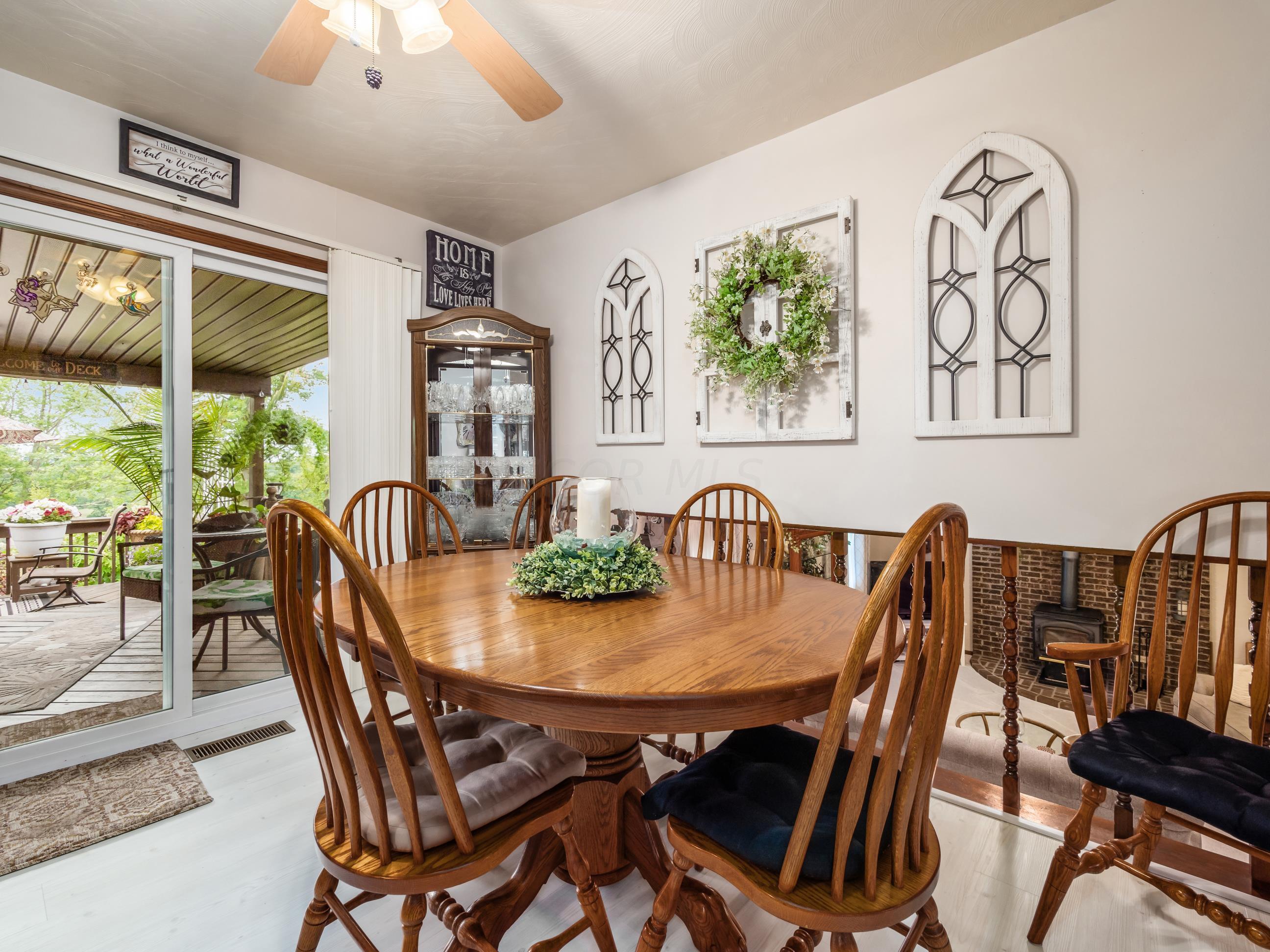 640 Rix Mills Road New Concord, OH 43762 - Photo 6 of 34 640 Rix Mills-dining area