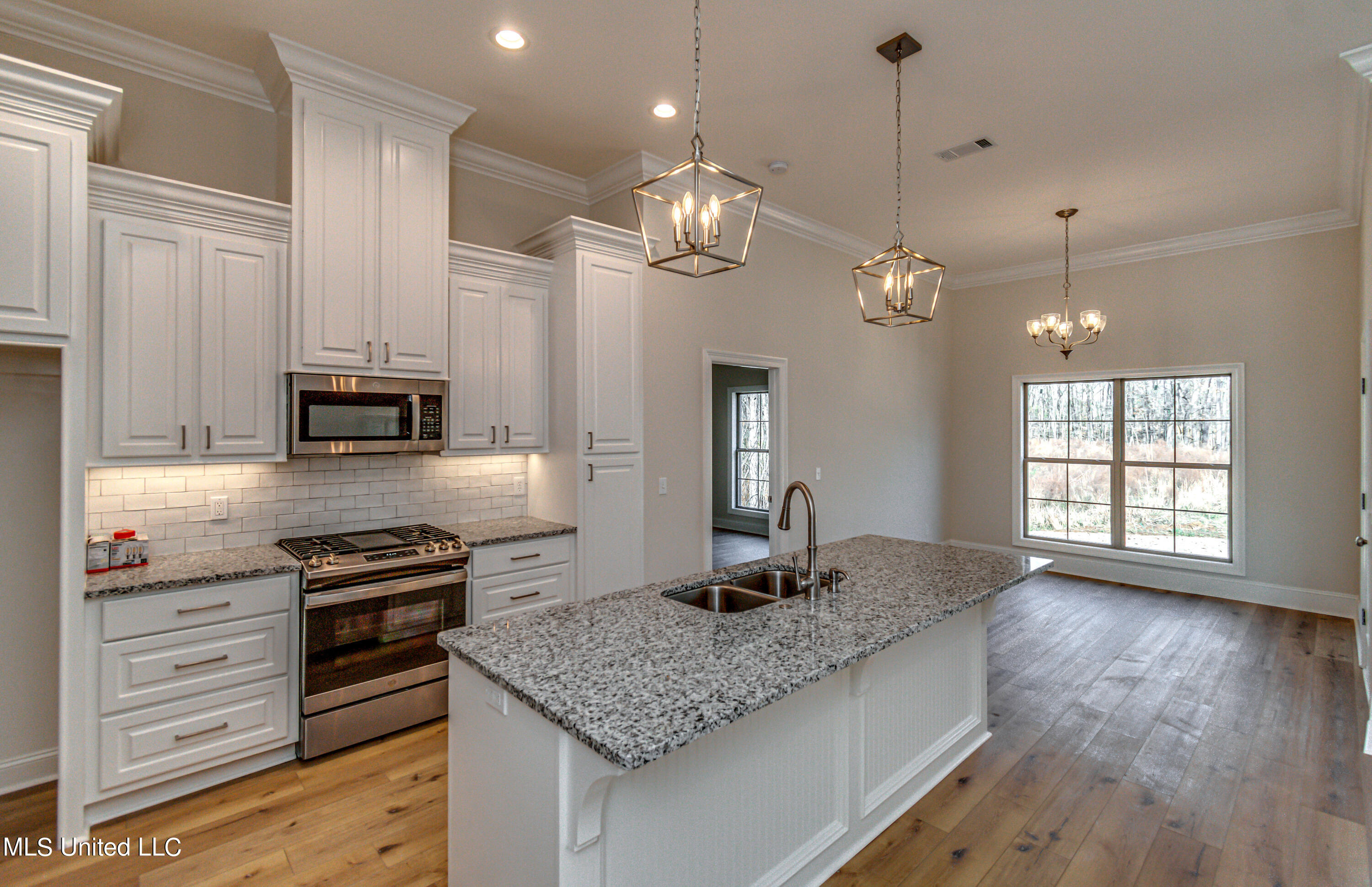 176 Shore View Drive Madison, MS 39110 - Photo 31 of 64 95880A0D-76F0-4AE5-AE62-B077CCDF0DCA