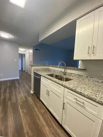 $1,600 | 4400 Thornbriar Lane, Unit 205, Orlando, FL 32822