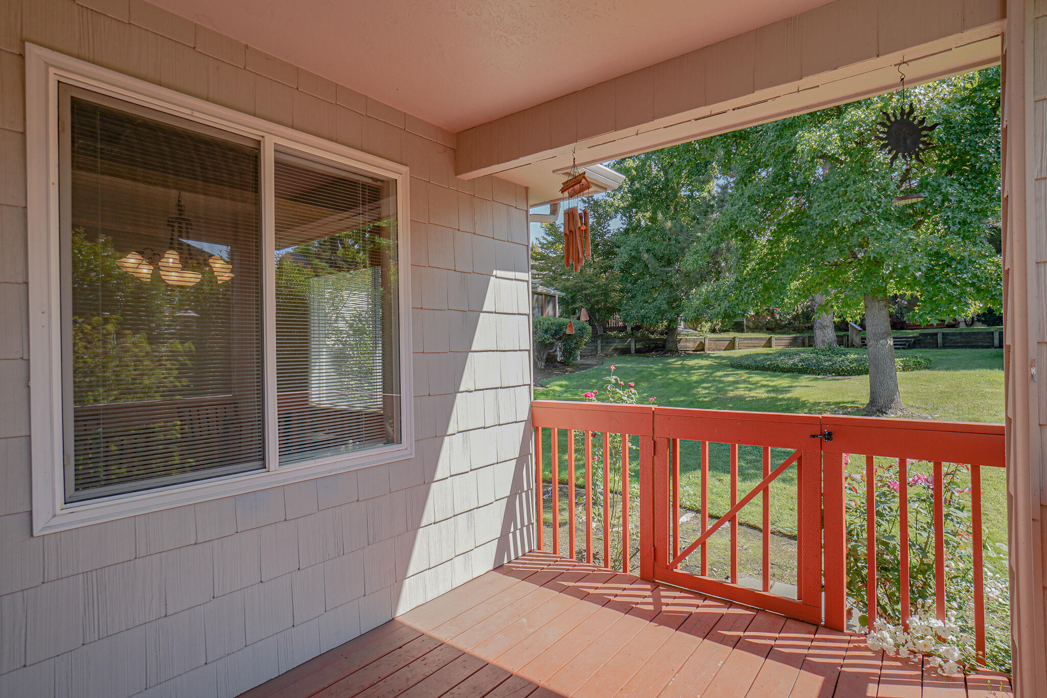 2398 Springbrook Road, Unit 4 Medford, OR 97504 - Photo 22 of 27 patio 2