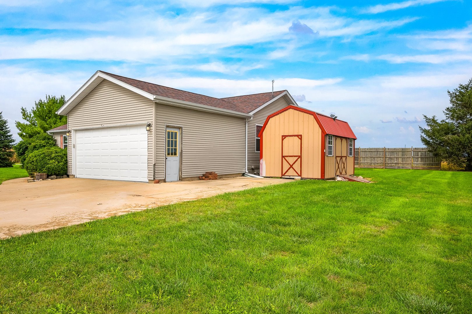 108 West Ririe Place Flanagan, IL 61740 - Photo 34 of 51 Gallery Image 34
