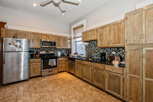 $1,300,000 | 420 North Marion Street, Oak Park, IL 60302