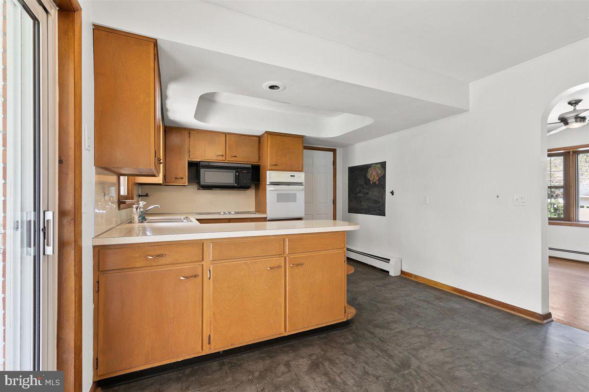 326 Gochnauer Avenue Lititz, PA 17543 - Photo 16 of 30