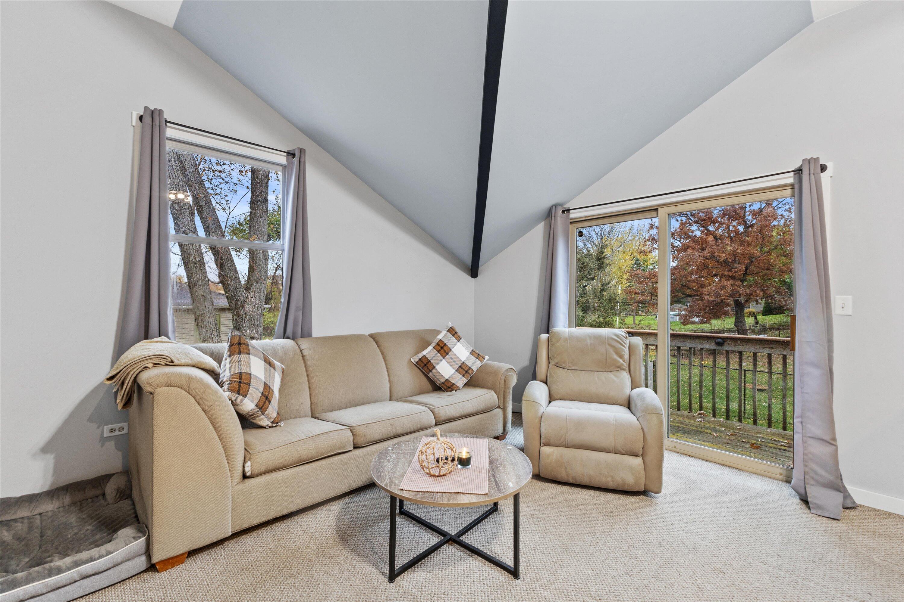 22727 126th Street Salem Lakes, WI 53104 - Photo 40 of 48 Guest House LR