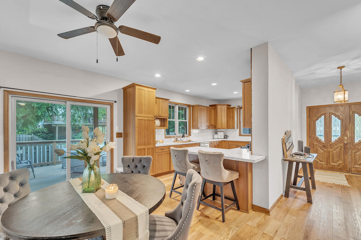 22727 126th Street Salem Lakes, WI 53104 - Photo 5 of 48 Kitchen & Dining