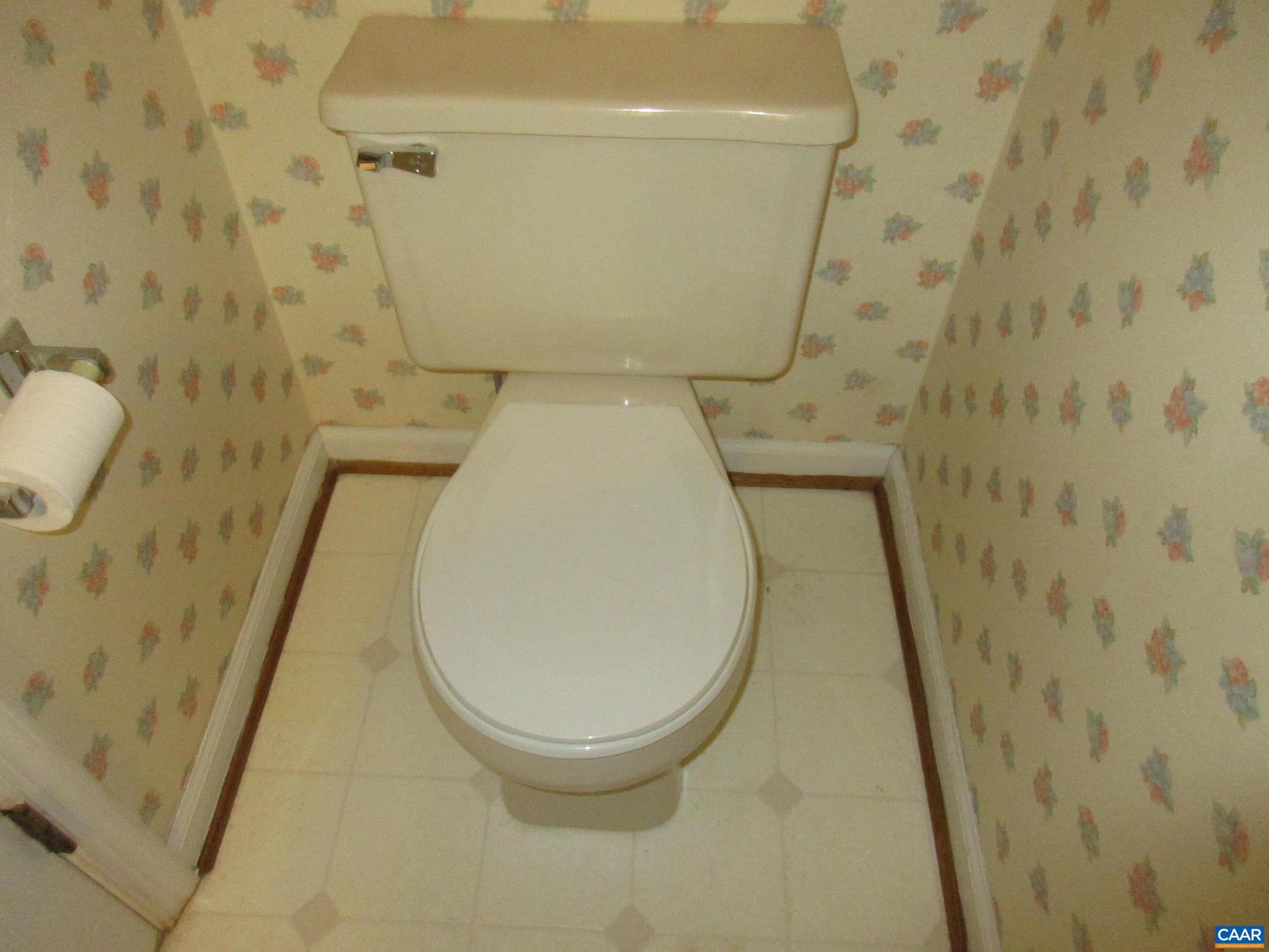 3213 Gateway Circle Charlottesville, VA 22911 - Photo 5 of 17