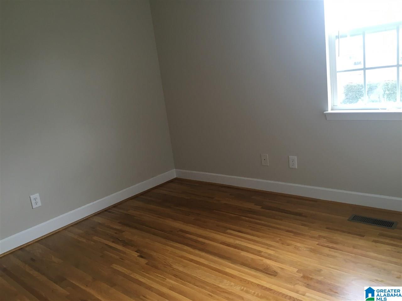 559 South Hillcrest Road Odenville, AL 35120 - Photo 7 of 50