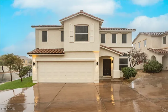 $2,000 | 3917 Bayamon Street, Las Vegas, NV 89129