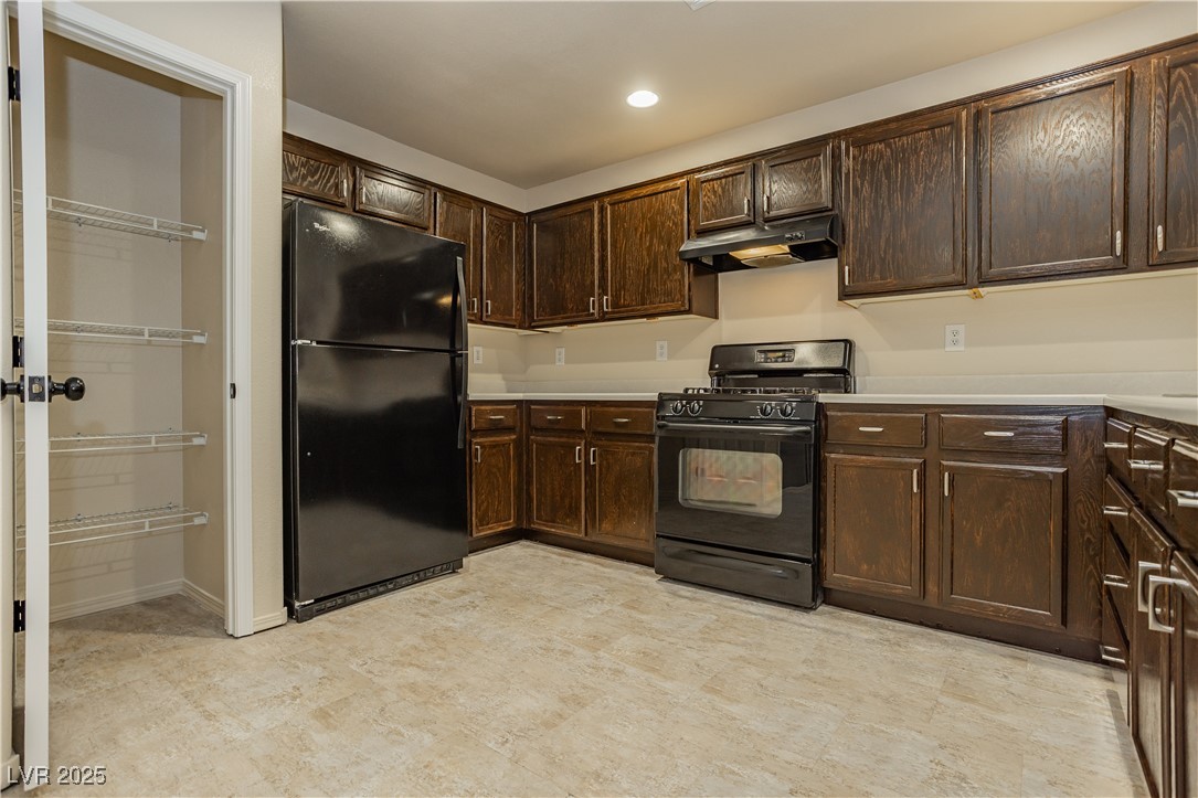 3917 Bayamon Street Las Vegas, NV 89129 - Photo 11 of 28