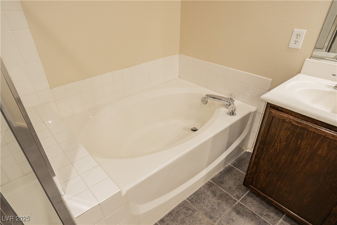 3917 Bayamon Street Las Vegas, NV 89129 - Photo 25 of 28