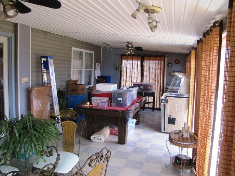 424 Sunset View Road Peterstown, WV 24963 - Photo 48 of 77 Gallery Image 48