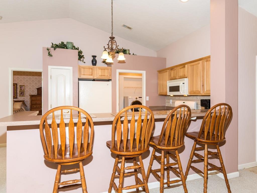 6208 Riva Ridge Drive Indianapolis, IN 46237 - Photo 8 of 23 Gallery Image 8