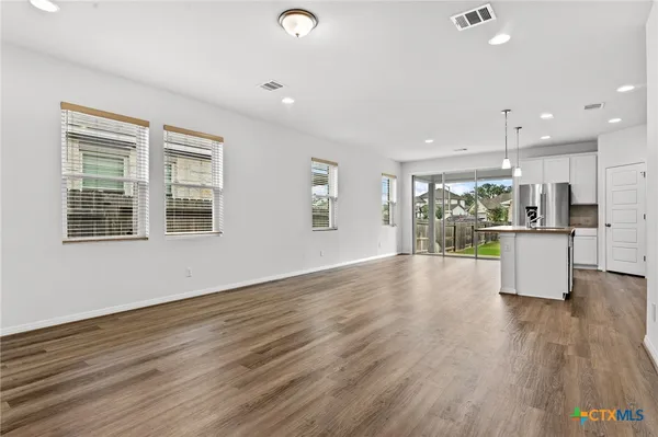 $2,025 | 448 Chaste Tree Drive, San Marcos, TX 78666