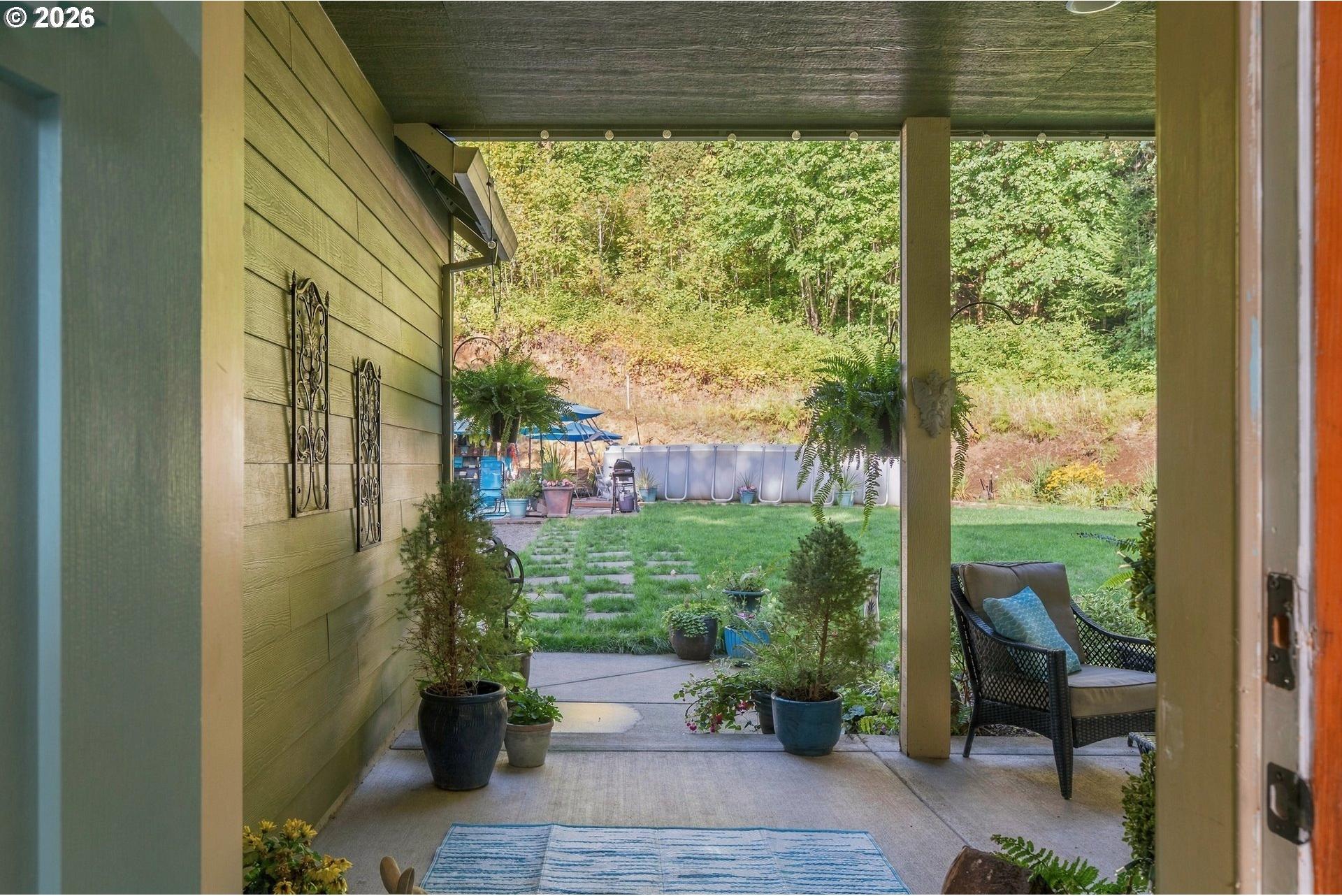 11645 Dupee Valley Road Sheridan, OR 97378 - Photo 11 of 37 Living Room