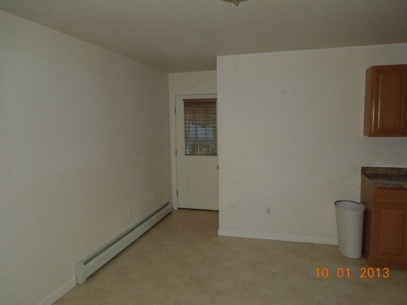 336 Sunset Road Springvale, ME 04083 - Photo 7 of 14 Dining Room.