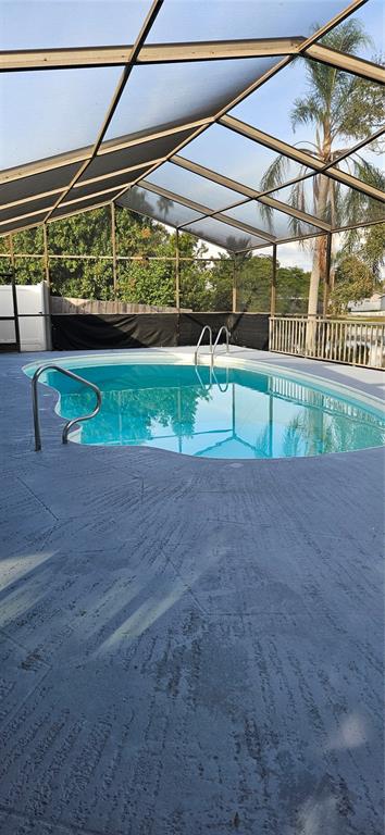 2075 North Keene Road Clearwater, FL 33755 - Photo 19 of 31 a view of backyard with porch