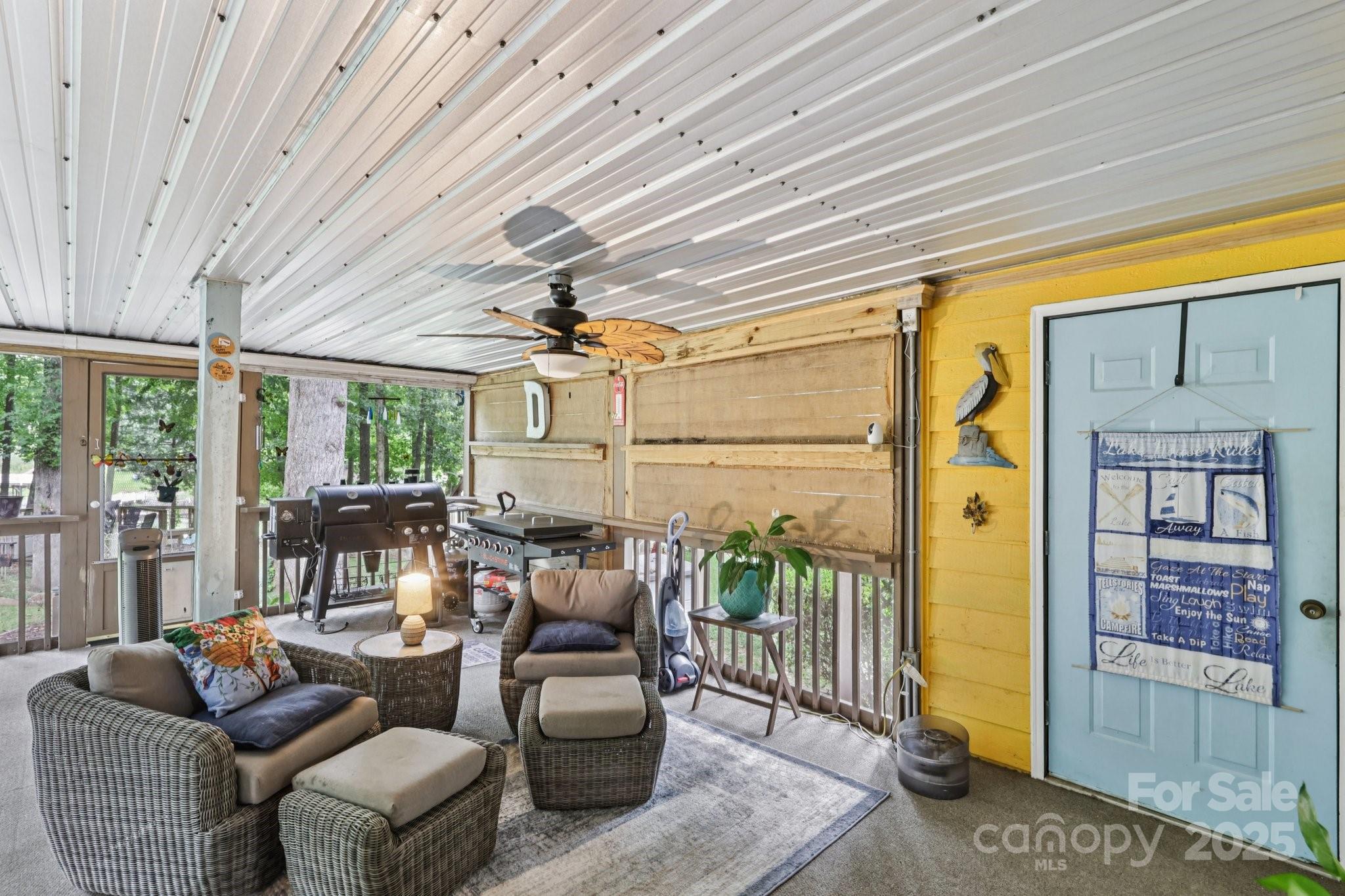 1590 Springpoint Road, Unit E Rock Hill, SC 29732 - Photo 29 of 38 a living room with furniture