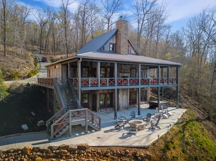 $2,650,000 | 207 Arrow Way, Mineral Bluff, GA 30559