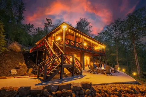 $2,650,000 | 207 Arrow Way, Mineral Bluff, GA 30559