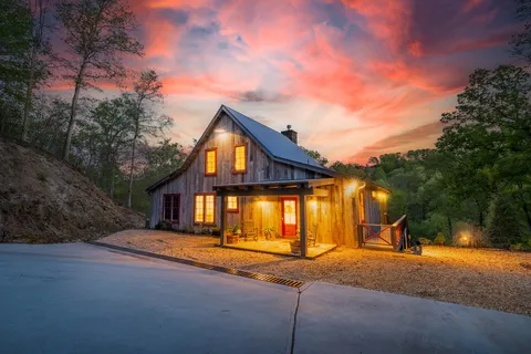 $2,650,000 | 207 Arrow Way, Mineral Bluff, GA 30559