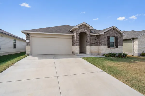 $1,495 | 108 Ragnar Drive, Jarrell, TX 76537