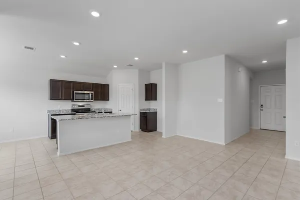 $1,495 | 108 Ragnar Drive, Jarrell, TX 76537