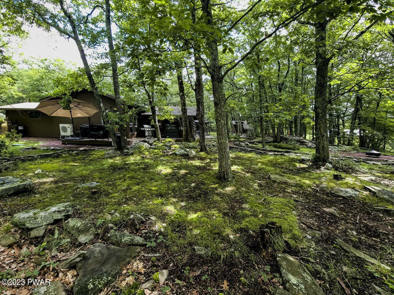 808 Rimrock Court Hawley, PA 18428 - Photo 26 of 85 28