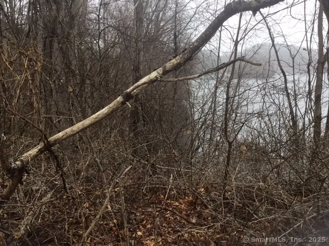 $75,000 | 153 Grannis Street, East Haven, CT 06512