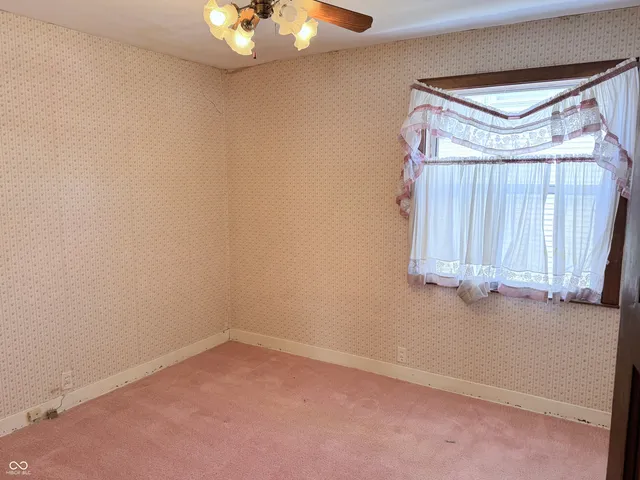 $179,000 | 1417 West Market Street, Crawfordsville, IN 47933