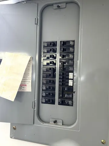 $179,000 | 1417 West Market Street, Crawfordsville, IN 47933