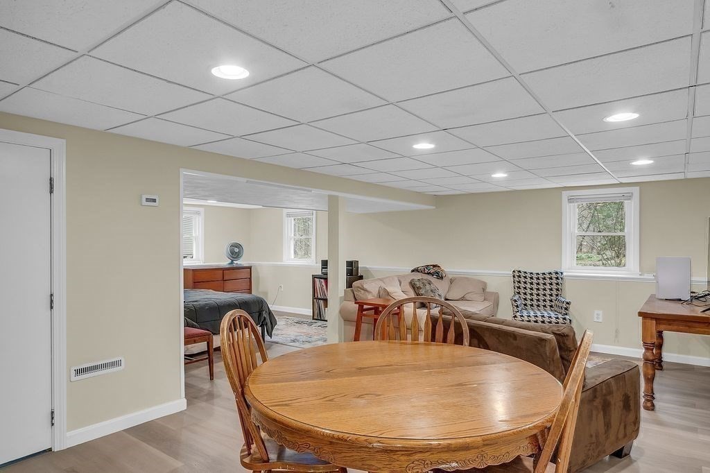 49 Sleigh Road Chelmsford, MA 01824 - Photo 21 of 39 Gallery Image 21