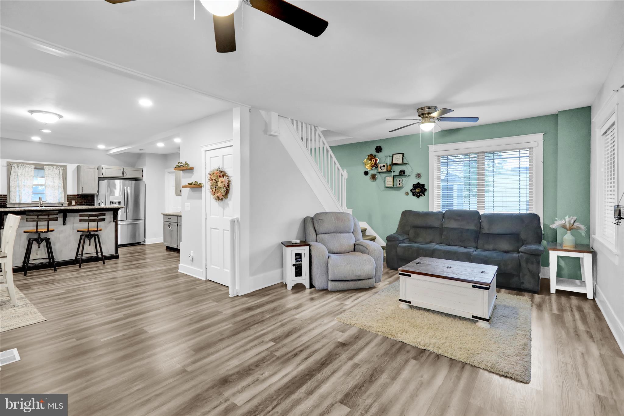 2152 Cleveland Avenue Reading, PA 19609 - Photo 14 of 34 Living Room 1