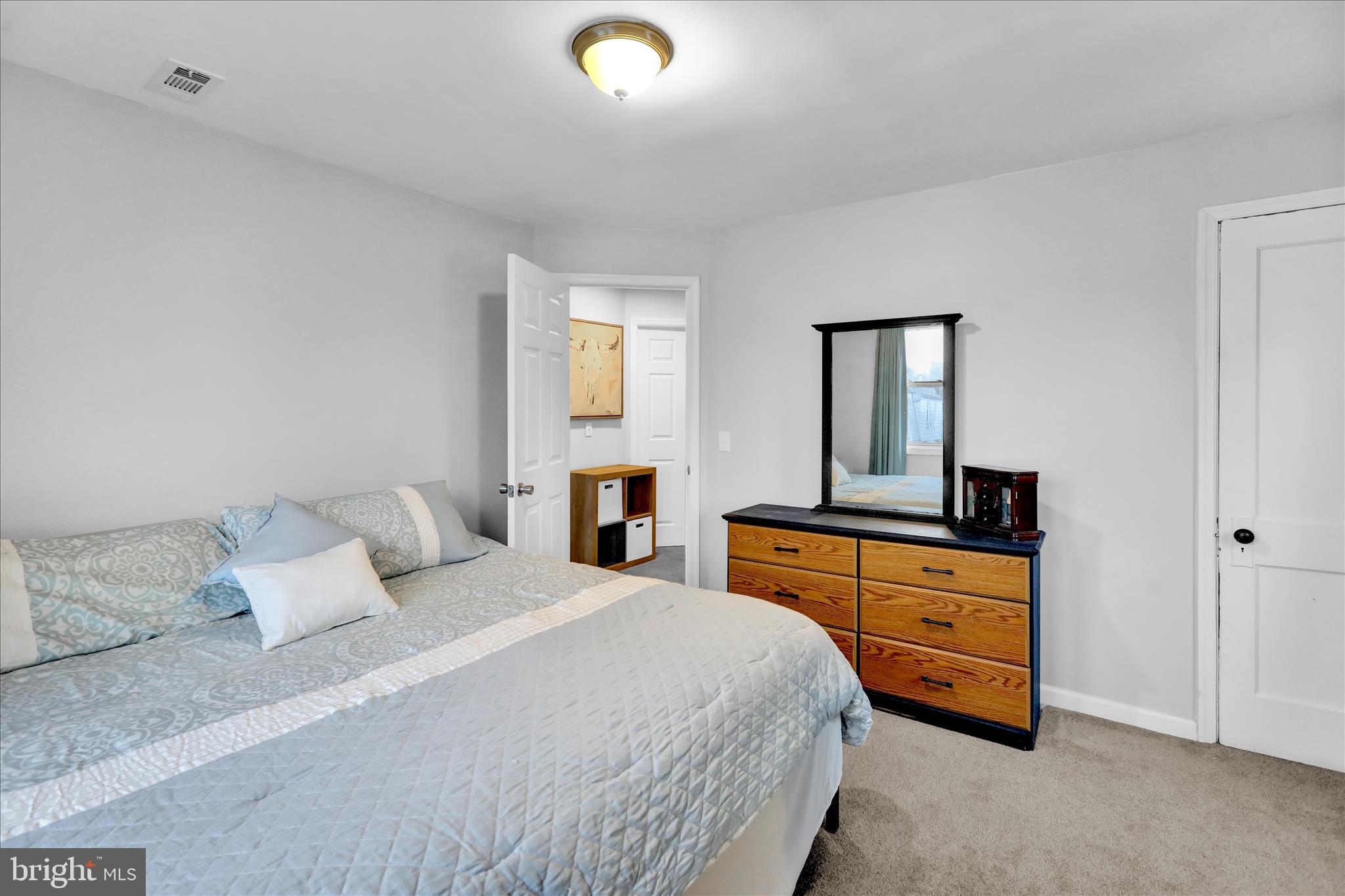 2152 Cleveland Avenue Reading, PA 19609 - Photo 19 of 34 BR 2