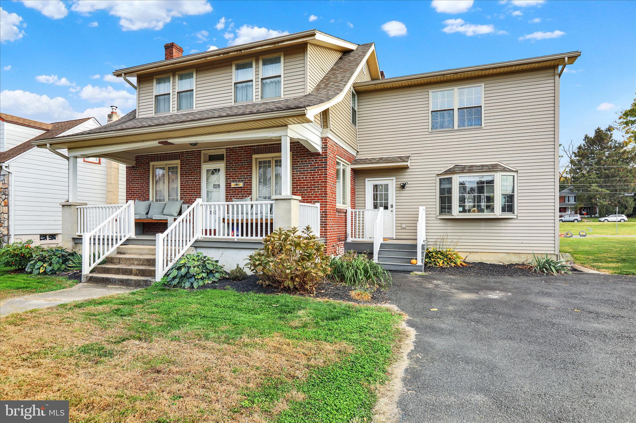 2152 Cleveland Avenue Reading, PA 19609 - Photo 2 of 34 Front Ext. 1
