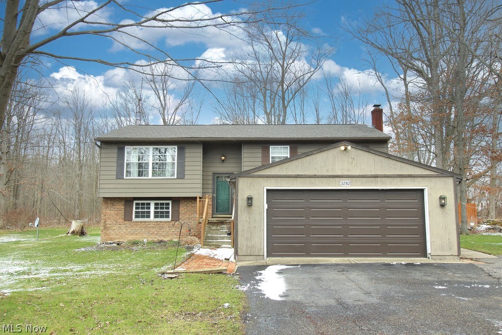 3282 Carson Salt Springs Road Warren, OH 44481 - Photo 1 of 35 Gallery Image 1