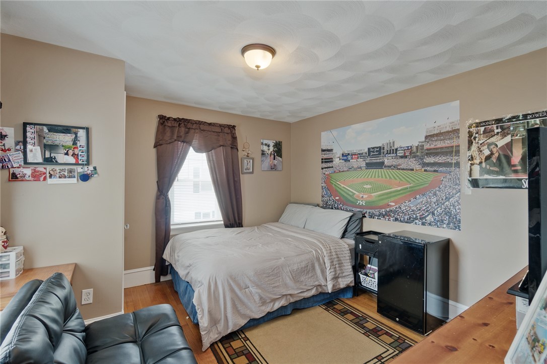 73 Western Promenade Cranston, RI 02905 - Photo 6 of 15