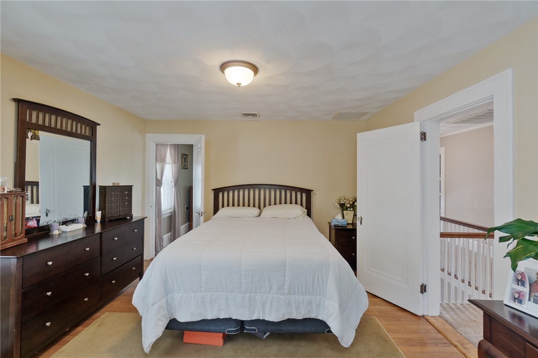 73 Western Promenade Cranston, RI 02905 - Photo 7 of 15