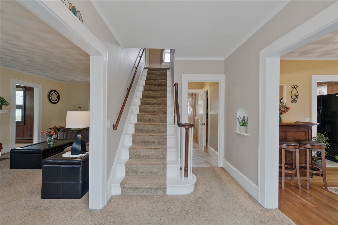 73 Western Promenade Cranston, RI 02905 - Photo 10 of 15