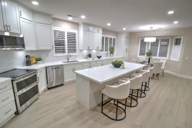 $660,000 | 4405 Crown Valley Way, Modesto, CA 95356