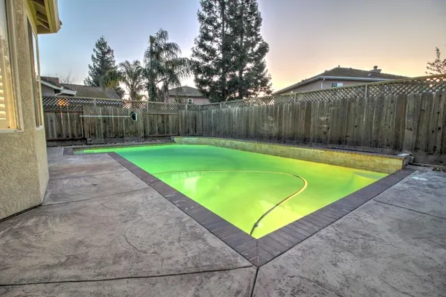 $660,000 | 4405 Crown Valley Way, Modesto, CA 95356