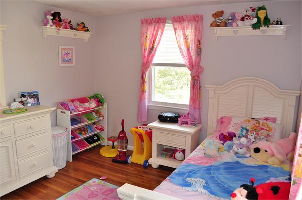 5 Phelps Road Framingham, MA 01702 - Photo 17 of 30 Gallery Image 17