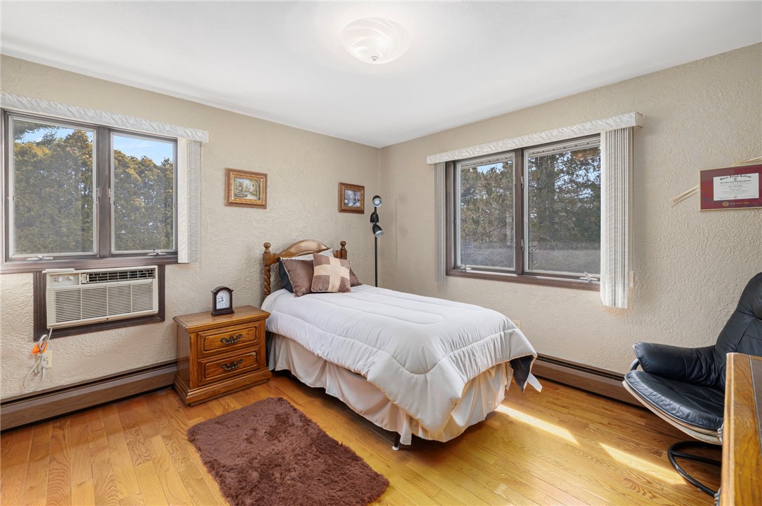 77 Cherry Hill Road Johnston, RI 02919 - Photo 16 of 31