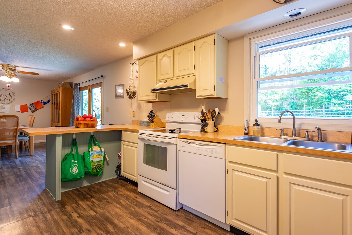 3569 West Cockrell Road Bloomington, IN 47403 - Photo 11 of 35 Gallery Image 11