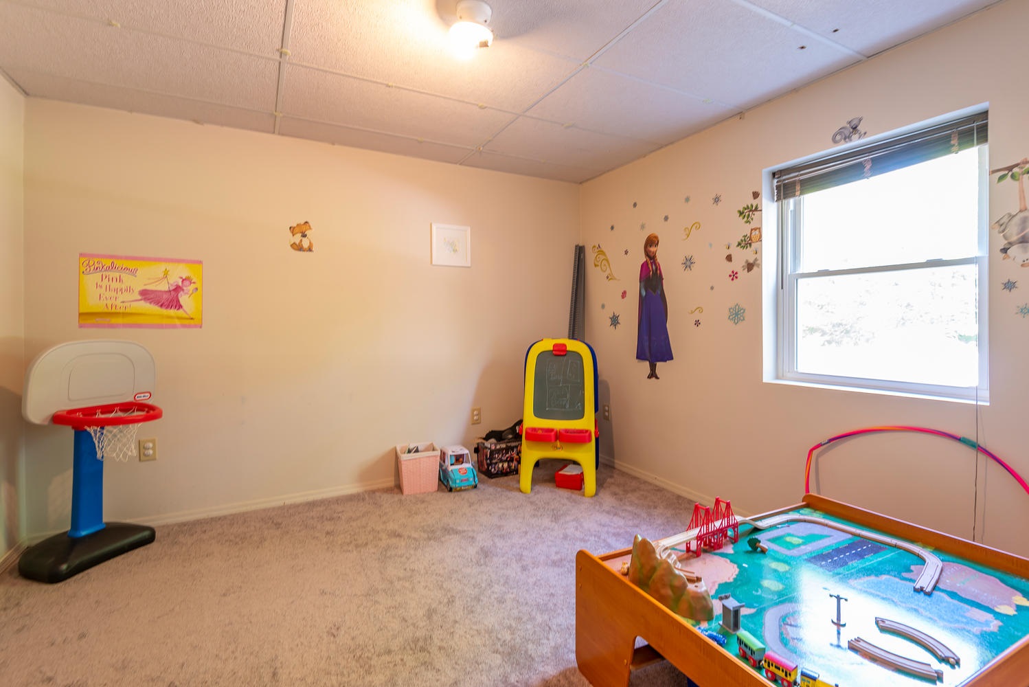 3569 West Cockrell Road Bloomington, IN 47403 - Photo 23 of 35 Gallery Image 23